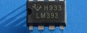 应LM393 双比较器