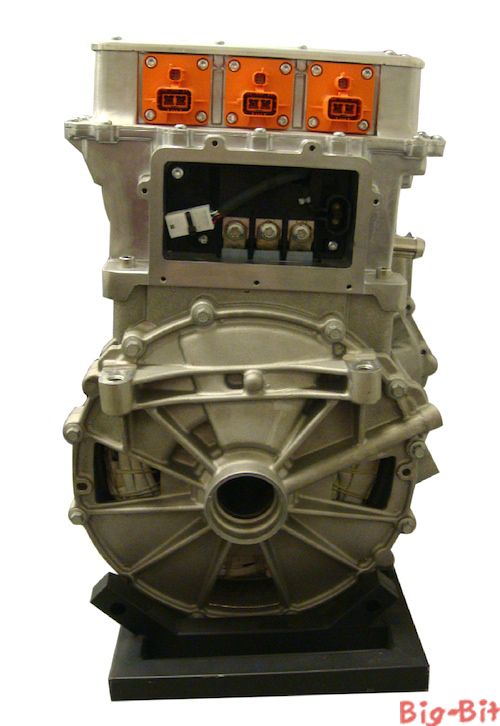 用于混合动力/纯电动汽车市场的电动机和逆变器