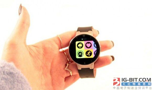 Onetouch:健身追踪设备与智能手表的结合_大比