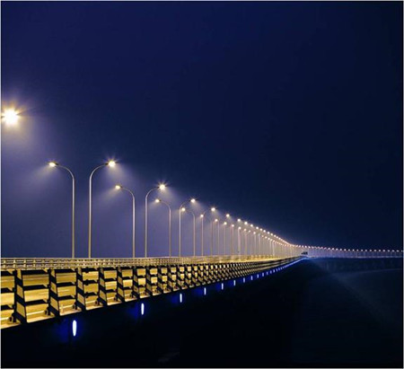 会思考的路灯,点亮智慧城市_中国半导体器