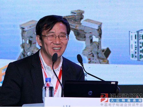 专访:大疆李泽湘眼中的机器人革命