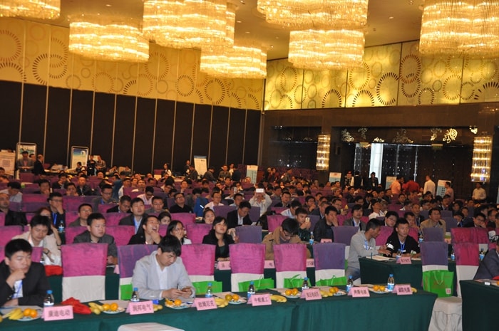 第七届新能源汽车充电桩会议现场图片5