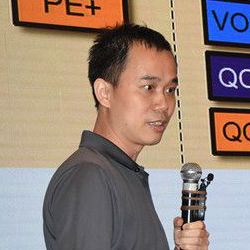 PI高级工程师谢厚林