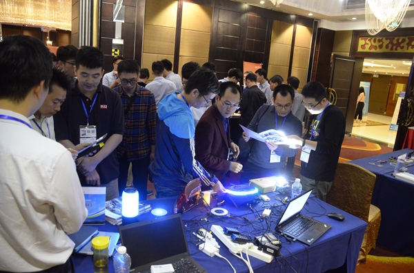 2018'LED汽车照明与智能路灯技术研讨会7