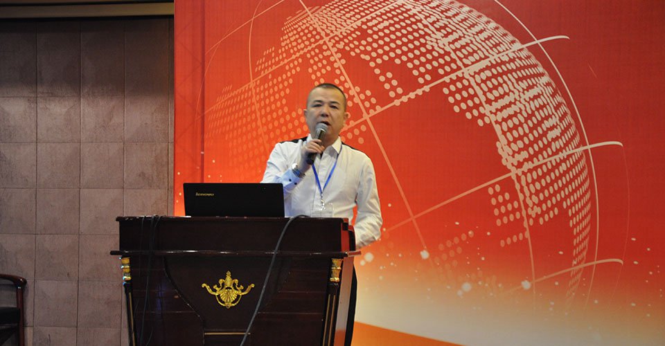 本届会议由磁技术专业委员会副主任委员兼秘书长陈晖主持