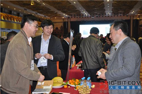 第六届充电桩会议现场